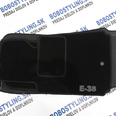 E38 koberčeky koberčeky čierne 32,20€ sada