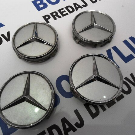 22040000125 Mercedes 31,50€