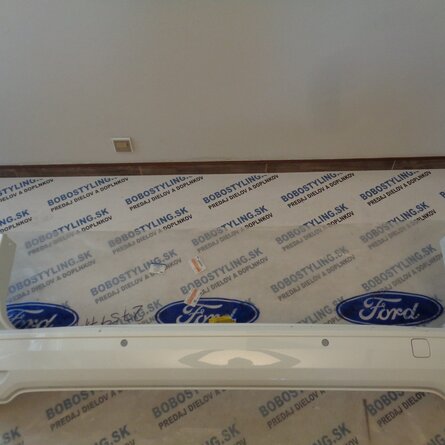 Caddy 21- zadný nárazník 2K7807421A 135€