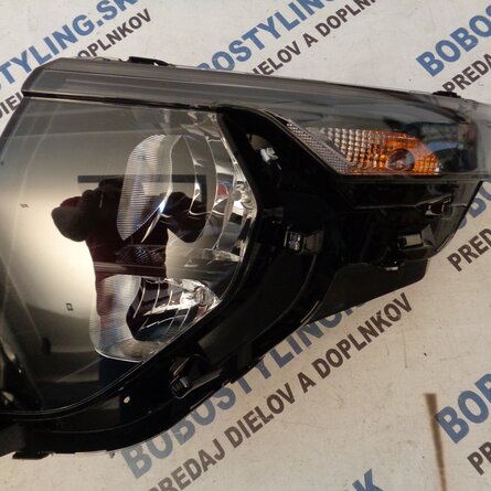 Courierľavé svetlo R2X6-13W030-CF 290€