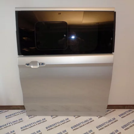 Custom 2023- ľavé posuvné PZ31-V24721-B 1000€