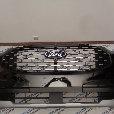 Custom 2023- predný PZ31-17F003-D 580€