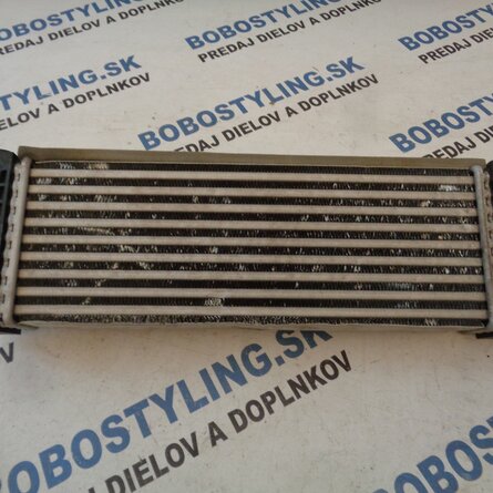 Custom intercooler GK21-6K775-AE 145€
