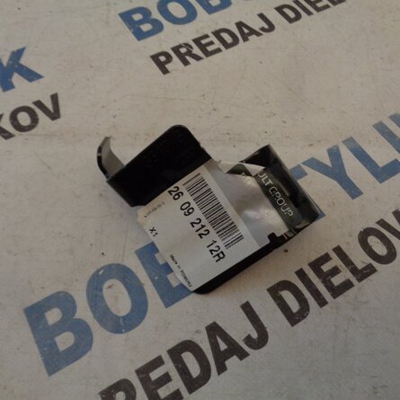 Duster Ľ. držiak 260921212R - 10€