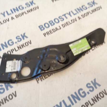 Duster ľavý držiak čela 625198179R 78€