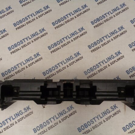 Duster zadná výstuha 850905279R 80€
