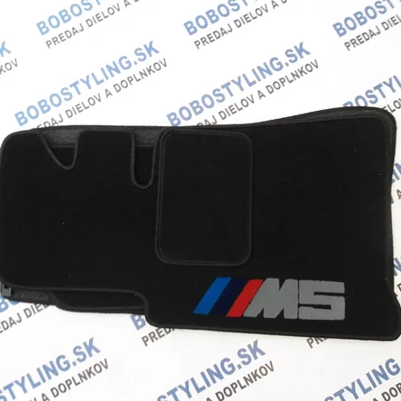 E34 koberčeky čierne M 25€/sada