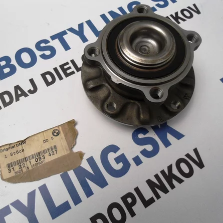E39 ložisko kolesa predné 31221093427 110€