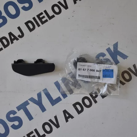 E46 Seden FL ľavý ostrekovač 61677066847 20,60€