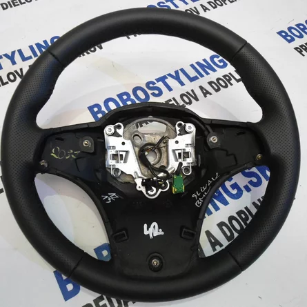 E53M Perfora + hladká čierna + čierna niť (42E53MPCHCN) 116€