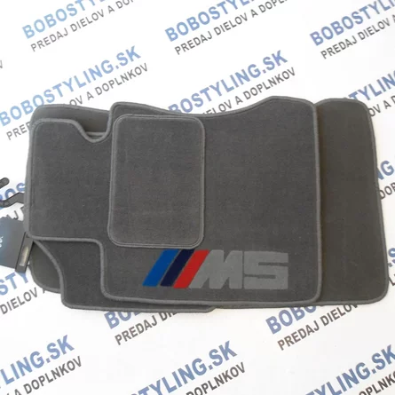 E60 koberčeky sivé M 25€/sada