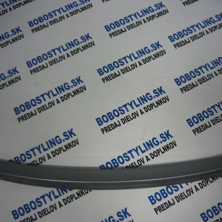E60 M5 spoiler na kufor ORIGINÁL nový 51628040054 265,38€