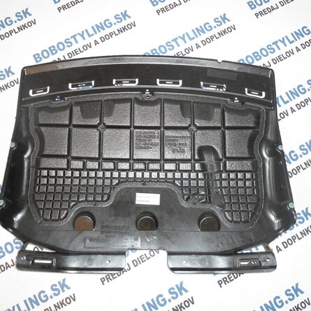 E65 spodný plast pod nárazník 51757153791 109,57€
