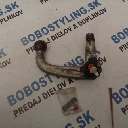 E83 bajonet ťažného 71603452185 100€