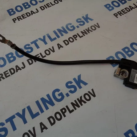 E84 IBS kábel mínus 61127618677 100€