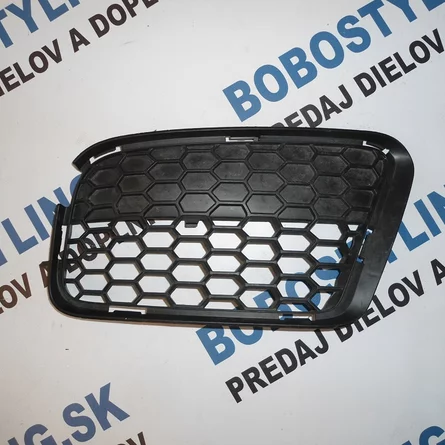 E84 M-paket pravá mriežka 51117845542 25€