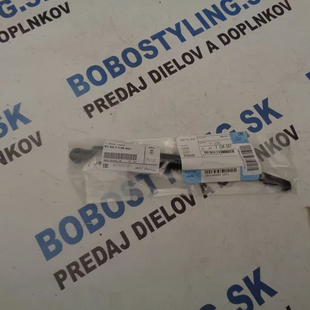 E84 ramienko stiraču zadné 61627138507 44,52€