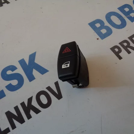 E84 vypínač výstrahy 61316919506 18€