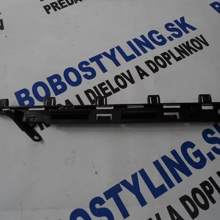 E85 vodítko zadného nárazníku