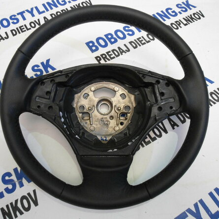 E90 Hladká čierna + čierna niť (28E90HCCN) 97,50€