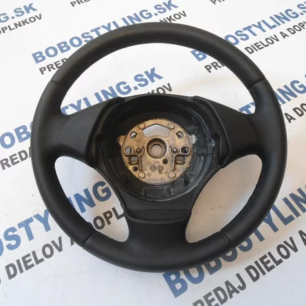 E90 Hladká čierna + čierna niť (38E90HCNRK) 100€
