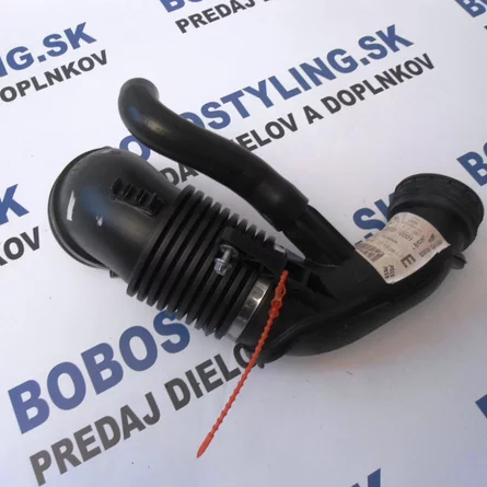 E9x 335d vzduchová hadica 13717796370 124,22€