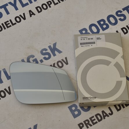 F01 LCI pravé sklíčko 51167186582 105,93€