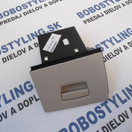 F10 ľavý kastlík pod volant 51459206028 60,13€