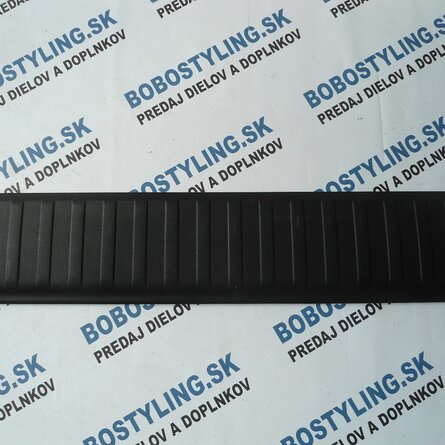 F15 nakladací plast kufra 51477326465 55€