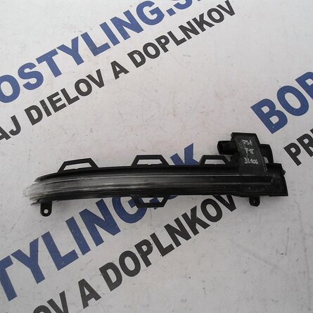 F16 ľavá LED smerovka 63137291218 25€