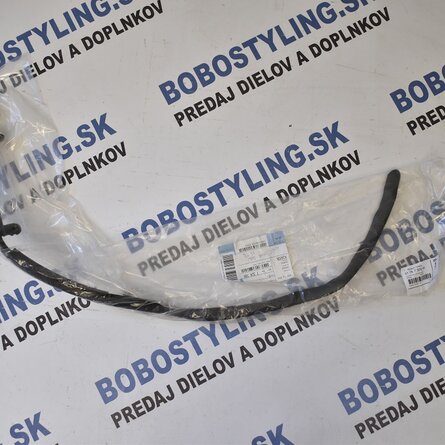 F16 zadné dvere tesnenie C 51767324749 15€