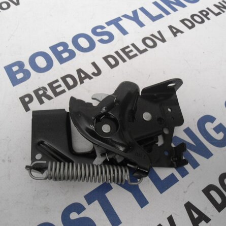 F20 zámok kapoty 51237242549 64,81€