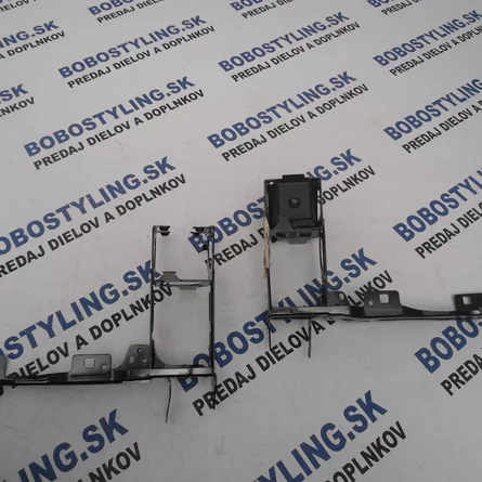 F30 držiak svetla 51647245791 99,73€/ks
