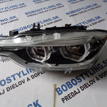 F30 Full LED 7471305 385€