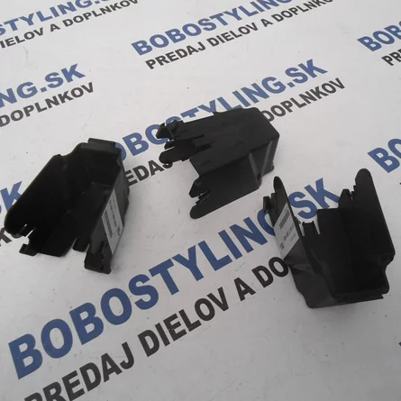 F30 kryt zámku 51647308803 27,39€/ks