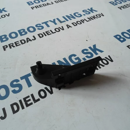 F30 ľavý držiak vzduchového filtra 13718515794 19,27€