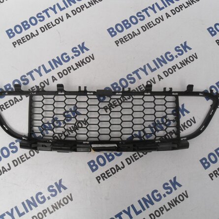 F30 M-paket mriežka 51118068124 68,67€