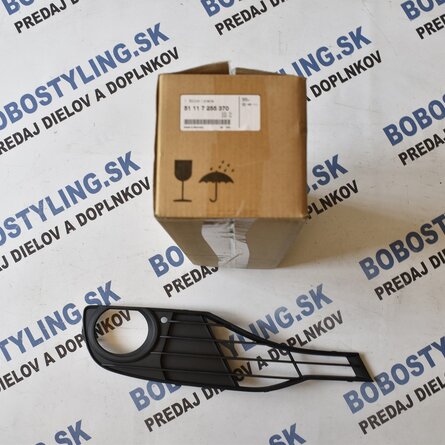 F30 pravá krytka hmlovky otvorená 51117255370 48,50€