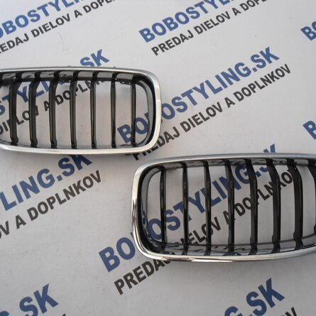 F30 predný grill 51137255411 65€/pár