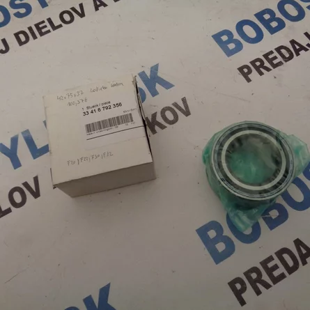 F30 zadné ložisko kolesa 33416792356 100,04€