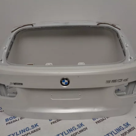 F31 kufrové dvere 41007314180 210€