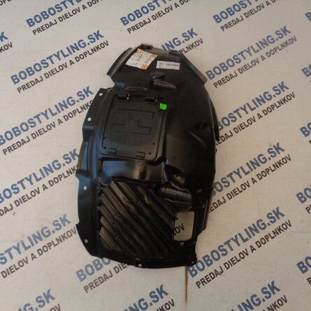 F32 pravý podblatník 51717260730 92,16€