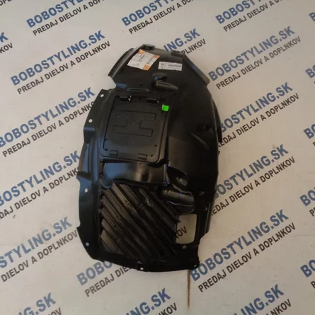 F32 pravý podblatník 51717260730 92,16€