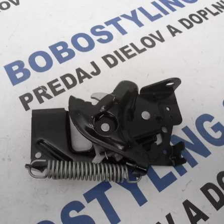 F32 zámok kapoty 51237242549 67,05€