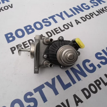 F33 EGR ventil 11718513132 205€