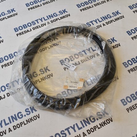 F34 zadná pirela dverí 51767385027 109,51€