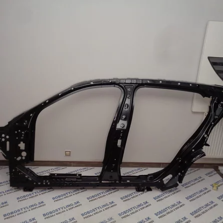 F39 vnútorná bočnica 41007467307