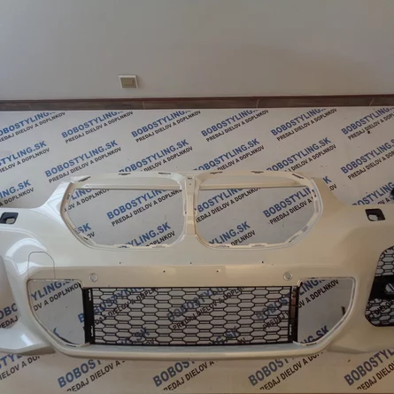 F48 LCI M-paket predný 51119883767 285€