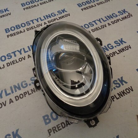 F56 LCI Full LED pravé 8738658 355€