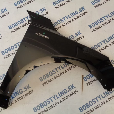 Focus MK4 pravý blatník JX7B-A16015-AD 180€